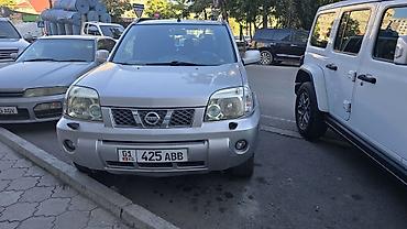 Nissan X-Trail: 2006 г., 2.5 л, Механика, Бензин, Кроссовер