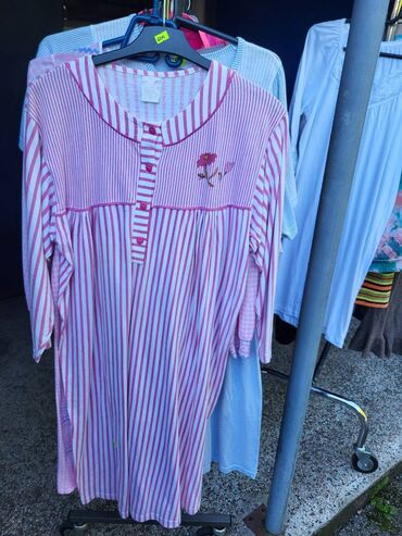 kućne haljine na preklop: L (EU 40), Upotrebljenо, bоја - Roze