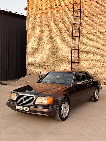 bud e9: Mercedes-Benz E-Class: 1990 г., Бензин, Купе — 4