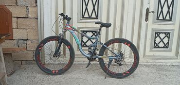 satiliq velosipedler: Б/у Двухколесные Детский велосипед Giant, 26", скоростей: 11