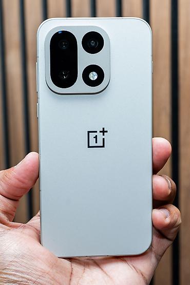 15: OnePlus 15, Новый, цвет - Бежевый — 1