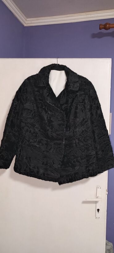 Krzneni kaputi: L, Sa postavom, bоја - Crna — 8