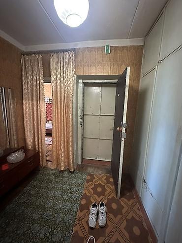 Продажа квартир: 3 комнаты, 70 м², 107 серия, 3 этаж, Старый ремонт at lalafo.kg — 10 Продажа квартир: 3 комнаты, 70 м², 107 серия, 3 этаж, Старый ремонт — 10