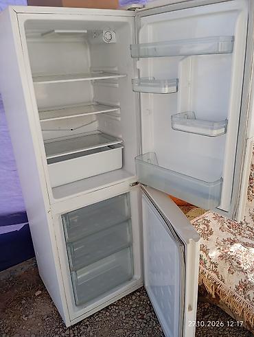 рефрижератор на спринтер: Двухкамерный холодильник с нижней морозильной камерой Самсунг - — 3