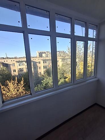 Квартиры: 3 комнаты, Дордой Плаза ТРЦ Собственник, Семейным, от 1 года, С мебелью полностью — 2