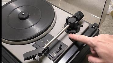 dvd r disk: Sovet istehsalı “Serenada P3-208” vinil pikap-radio kombi cihazı — 2