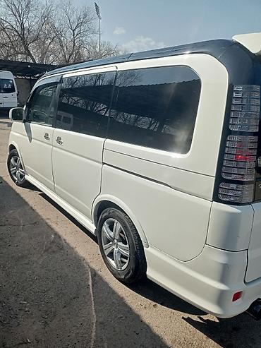 Honda: Honda Stepwgn: 2002 г., Минивэн — 8