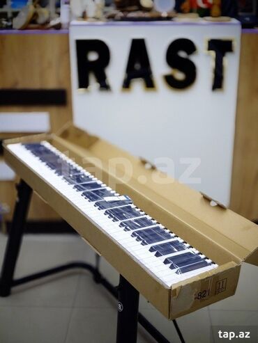 Klassik gitaralar: Elektro Piano klavyatura çəkic 821 Hammer keyboard Elektron pianino