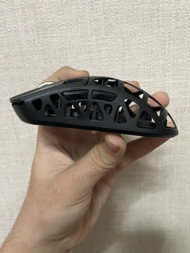 Mauslar: Attack Shark R3 oyun siçanı – PAW3395 sensorlu, maqnezium ərintili — 7