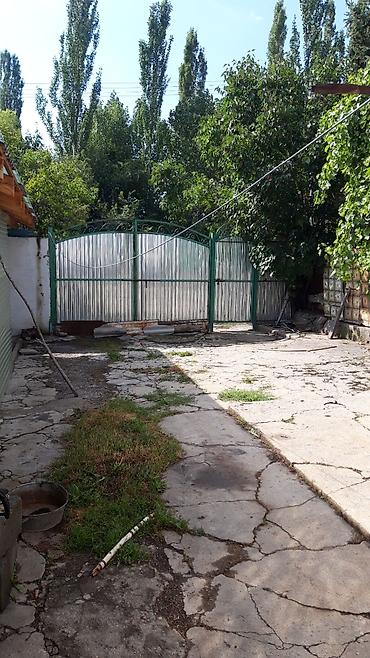 Продажа коттеджей и домов: Продается дом с участком, расположенный в тихой местности. Дом со — 3