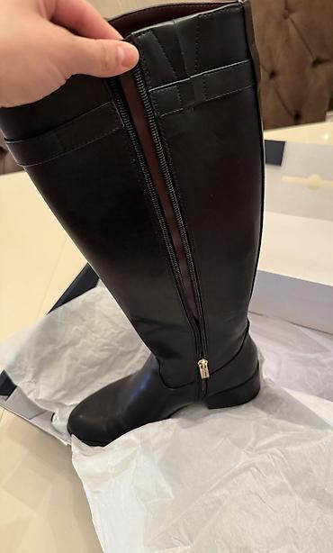 hilfiger: Tommy hilfiger sapawki endirimle satilir. 1defe geyinilib. Hec bir — 3