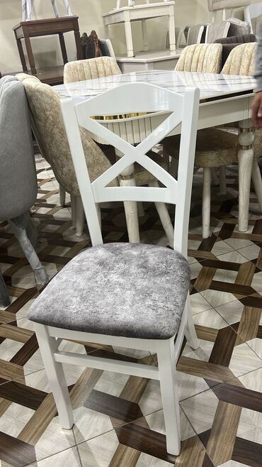 Masa və oturacaq dəstləri: Qonaq otağı üçün, Açılmayan, Dördbucaq masa, 6 stul — 38