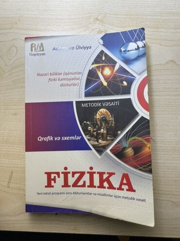 4 cü sinif informatika dərslik pdf: Abbasova Ülviyyənin yazdığı "Fizika" dərs vəsaiti.bütün qaydalar var