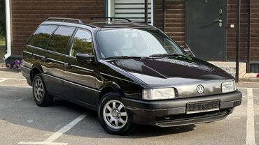 Volkswagen: Volkswagen Passat: 1990 г., 1.8 л, Механика, Бензин, Универсал