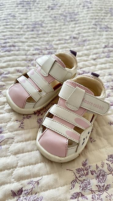 Детская обувь: Обувь на девочку б/у в отличном состоянии,зимние новые,аквасоки Lc — 7