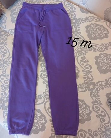 кожаная куртка женская: Bənövşəyi rəngdə idman şalvarı - Rahat gündəlik və aktiv geyim üçün -