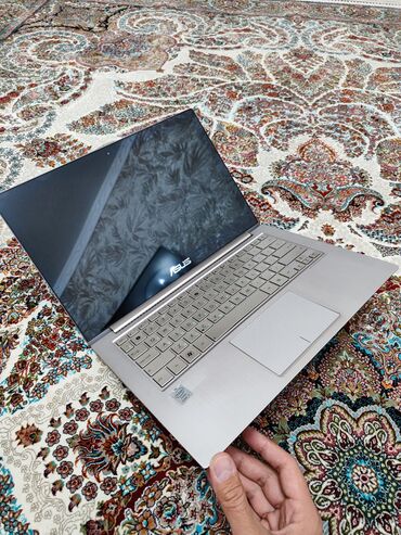 Компьютеры, ноутбуки и планшеты: Intel Core i7, 8 ГБ ОЗУ, 13.3 "