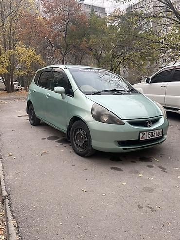 рассрочку фит: Honda Fit: 2001 г., 1.3 л, Вариатор, Бензин, Хэтчбэк — 2