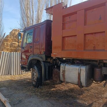 Грузовики: Грузовик, Howo, Стандарт, Б/у — 14