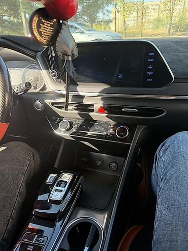 Hyundai: Hyundai Sonata: 2019 г., 2 л, Автомат, Газ, Седан — 6