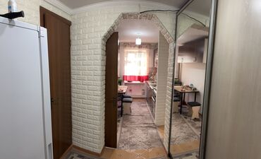 Продажа квартир: 2 комнаты, 57 м², 3 этаж, Косметический ремонт — 9