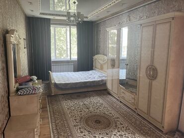 квартира в бишкек купить: 2 комнаты, Риэлтор, С мебелью полностью