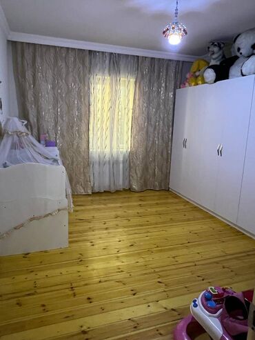 Kommersiya daşınmaz əmlakının satışı: Yeni Ramanıda, Kolleci və Şamlığı keçdikdən sonra, əsas yolun — 13