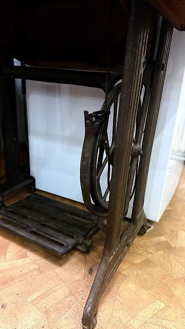 Швейные машины: Швейная машина — 2