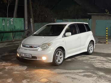 машина хамер: Toyota ist: 2003 г., 1.5 л, Автомат, Бензин, Хэтчбэк