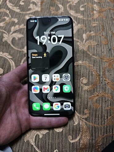xaomi 17: Xiaomi, 13, Б/у, 256 ГБ, цвет - Черный, 2 SIM — 6