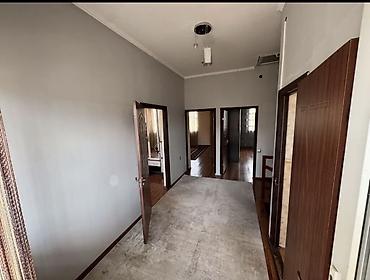 Долгосрочная аренда домов: 200 м², 5 комнат — 9