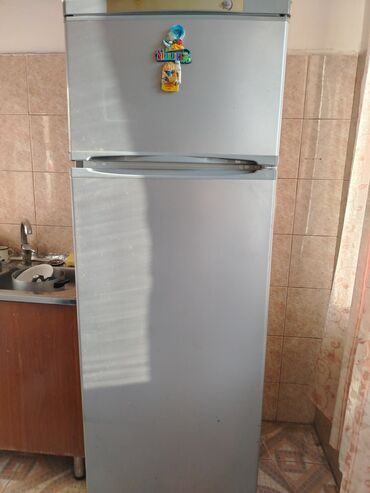 Haima: İşlənmiş 2 qapılı Indesit Soyuducu Satılır, rəng - Boz