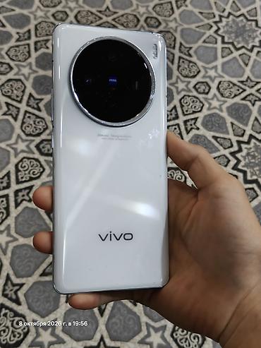 Vivo X100, Б/у, 256 ГБ, цвет - Белый, 2 SIM at lalafo.kg Vivo X100, Б/у, 256 ГБ, цвет - Белый, 2 SIM