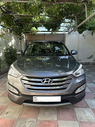 momo rul: Hyundai Santa Fe: 2 l | 2014 il Ofrouder/SUV — 2
