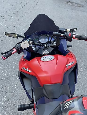 Motosikletlər: Bajaj - Pulsar, 200 sm3, 2024 il, 27000 km — 7