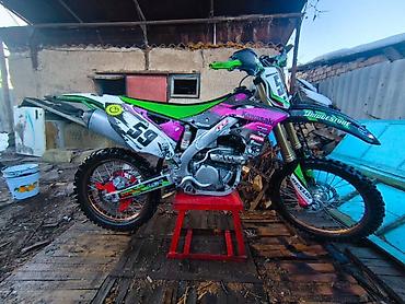 smart open: Кроссовый мотоцикл Kawasaki KX (серия KX-F), 4‑тактный, жидкостное — 1