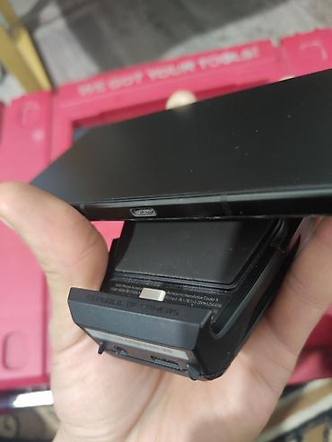 Asus: Asus ROG Phone 8 Pro — 8