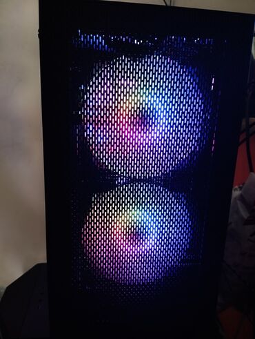 Masaüstü kompüterlər və iş stansiyaları: I5 6400 2,70 ghz plata gigabayt h170 ram 16 gb ddr4 videokarta