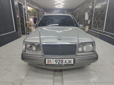 мерсадес 211: Mercedes-Benz E 220: 1995 г., 2.2 л, Автомат, Бензин, Универсал