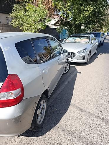 помпа фит: Honda Fit: 2001 г., 1.3 л, Вариатор, Бензин, Хэтчбэк — 2