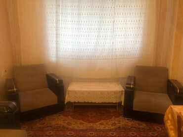 Uzunmüddətli kirayə mənzillər: Razində (Akkorda) 19 mertebeli binanın 15-ci mərtəbəsində ümumi sahəsi — 1