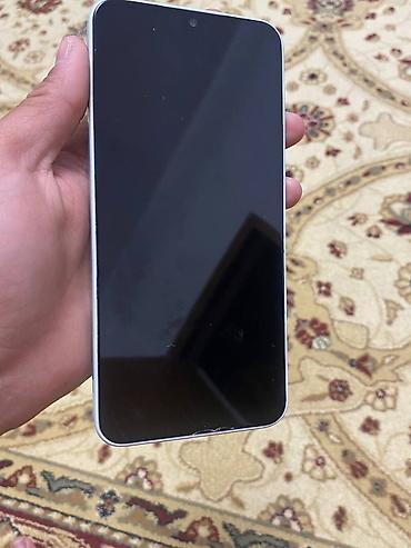 vr ps4: Samsung Galaxy A16, Б/у, 128 ГБ, цвет - Серебристый, 2 SIM — 1