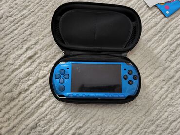 PS Vita (Sony PlayStation Vita): Продаю PSVITA Fat и PSVITA Slim, в хорошем состоянии. Цена за каждую — 4