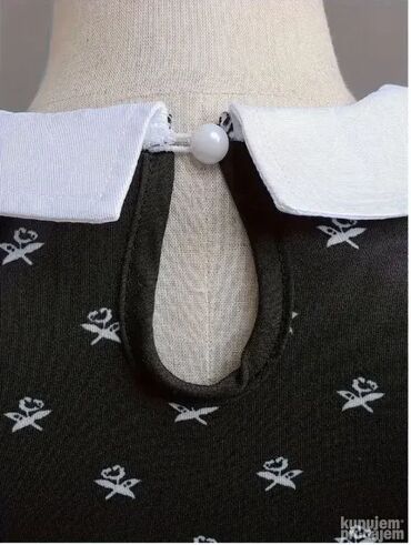 Kostimi za maskenbal: Sa kragnicom i cvetićima - dizajn kao iz filma Wednesday Adams family — 8