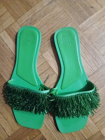new yorker нови пазар – слике: Fashion slippers, Zara, 39