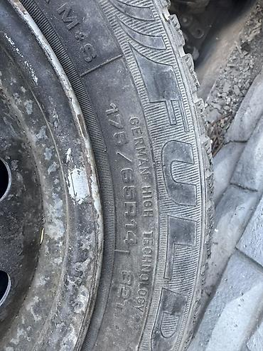 зимняя резина r14: Колеса в сборе 175 / 70 / R 14, Зима, Б/у, Комплект, Легковые, Железные, отверстий - 4 — 5