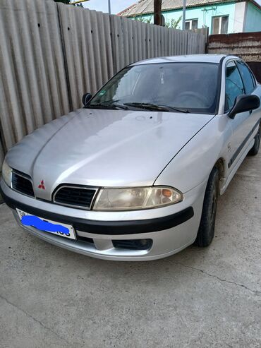 Mitsubishi: Mitsubishi Carisma: 2000 г., 1.6 л, Автомат, Бензин, Хэтчбэк