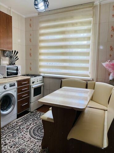 агенство кыргыз недвижимость: 3 комнаты, 58 м², 104 серия, 3 этаж, Евроремонт