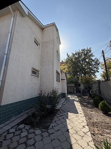 с тюп: 6 комнат, 240 м², 5 соток, Аламедин (ГЭС-2), Собственник — 5