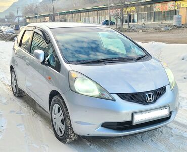 Honda: Honda Fit: 2008 г., 1.3 л, Автомат, Бензин, Хэтчбэк